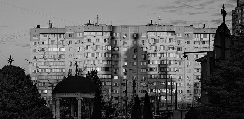 На закате дня.