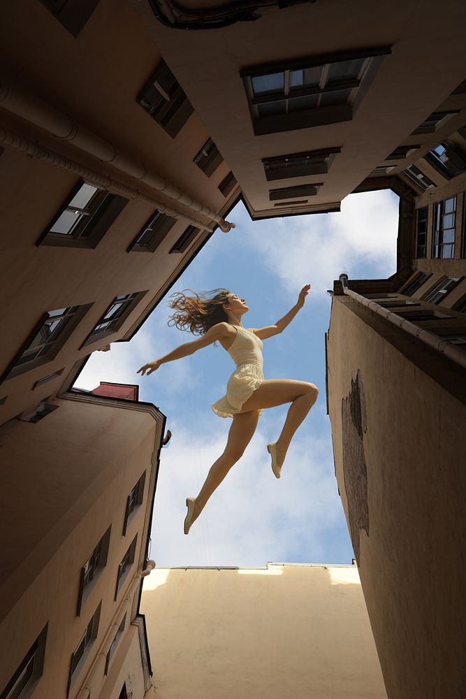 К свободе (Towards freedom)