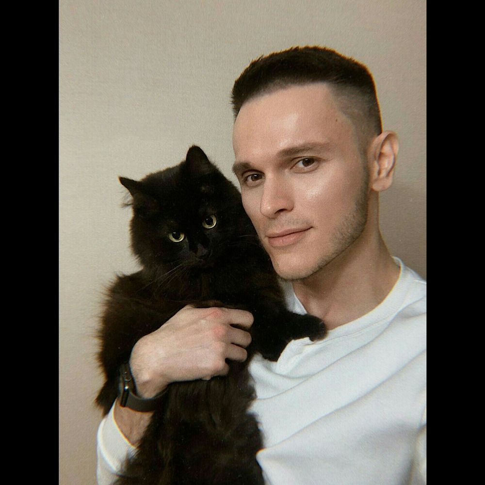 Фотография автора Дмитрий Петров