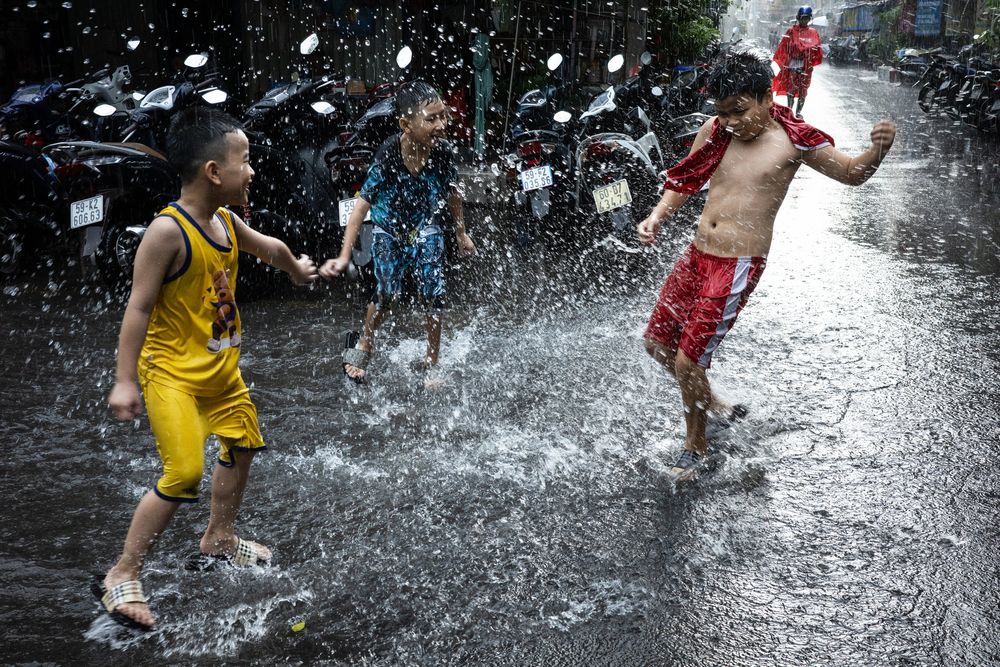 Dance with the rain