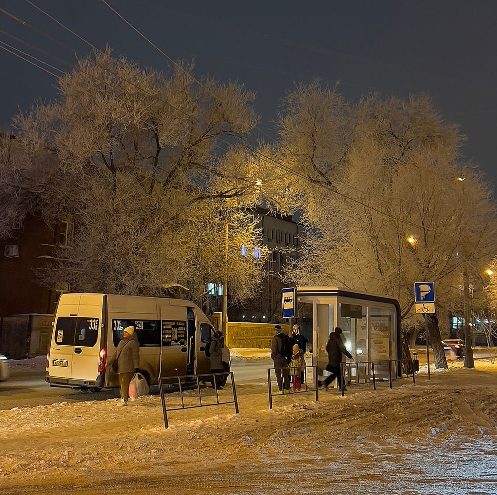 По дороге на работу.