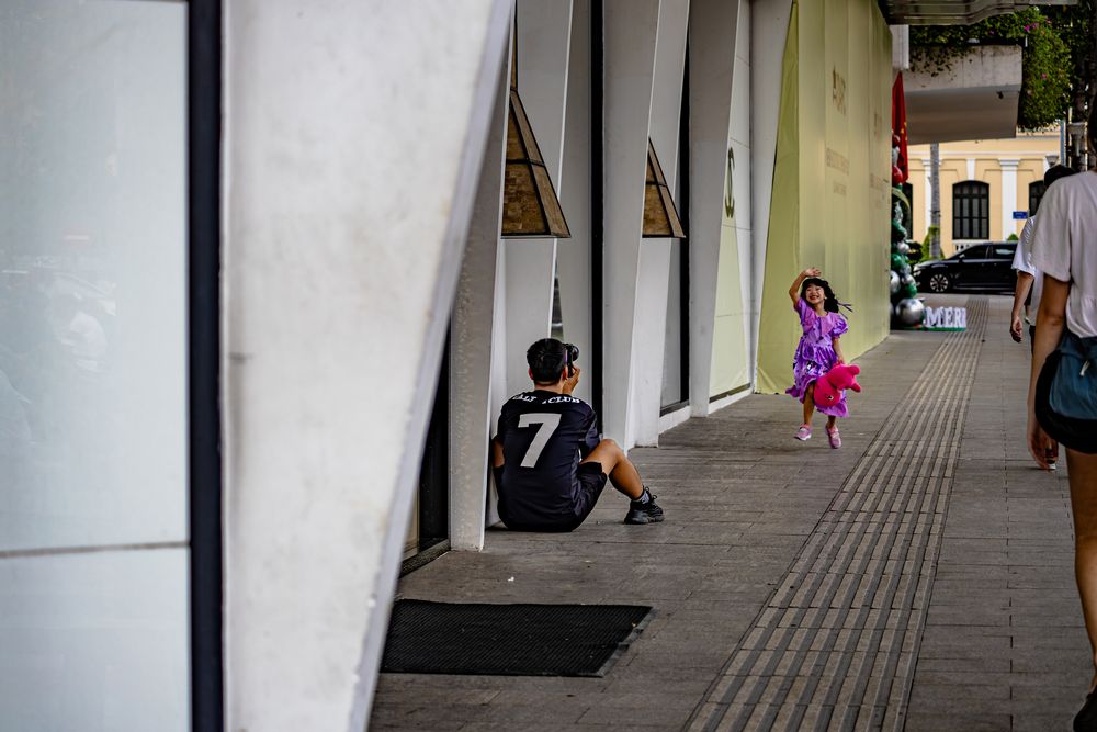 Photograph by Tran Thanh Dat ??