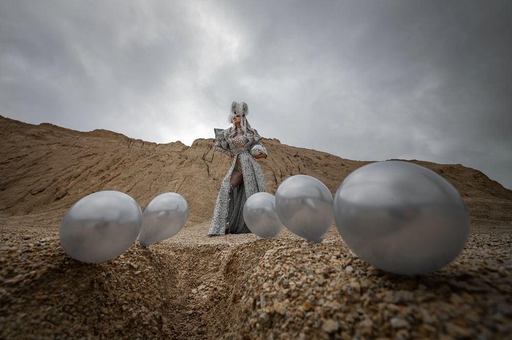 Photograph by Alexandre Dpari
