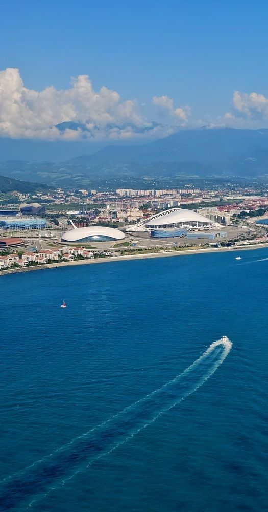 Сочи, вид из окна самолёта