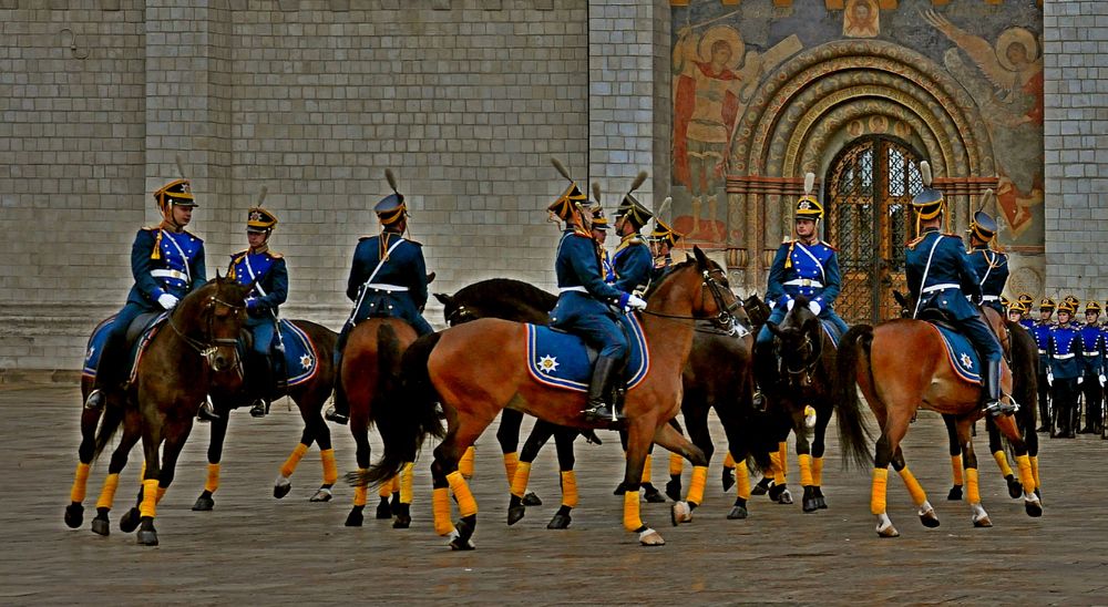 Кремлёвские всадники.