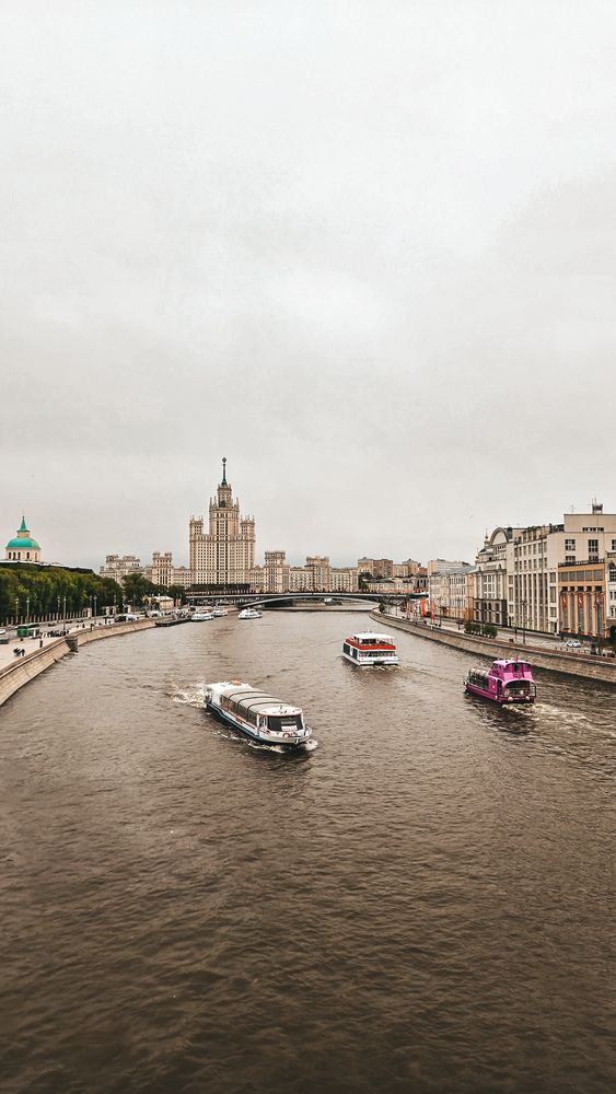 Ритм жизни на реке