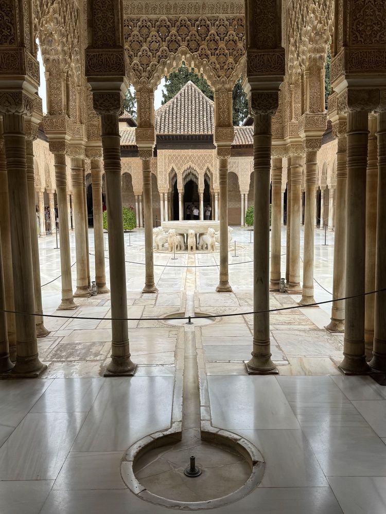 Alhambra, Patio de los Leones