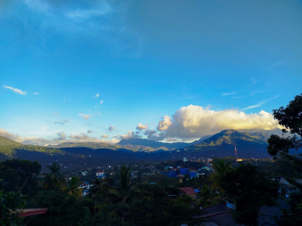 Photograph by Devmin Senevirathna