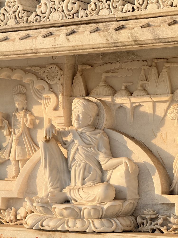 Фотография автора Taksh Mavani