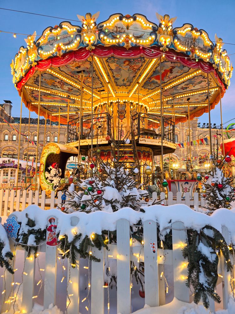 Фотография автора Максим Жухлистов