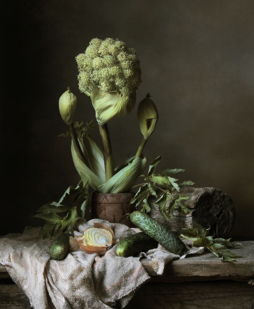 Не аленький, но цветочек