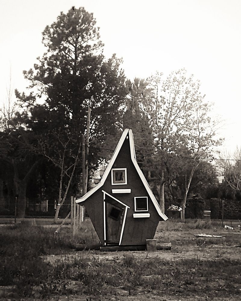 Photograph by Yana Borgia