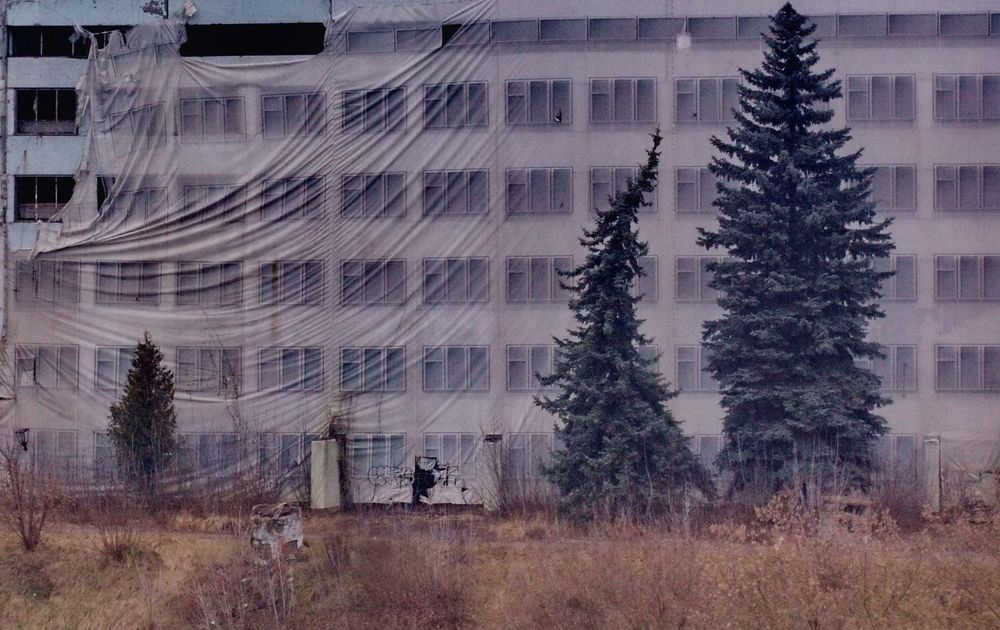 Иллюзия в шесть этажей