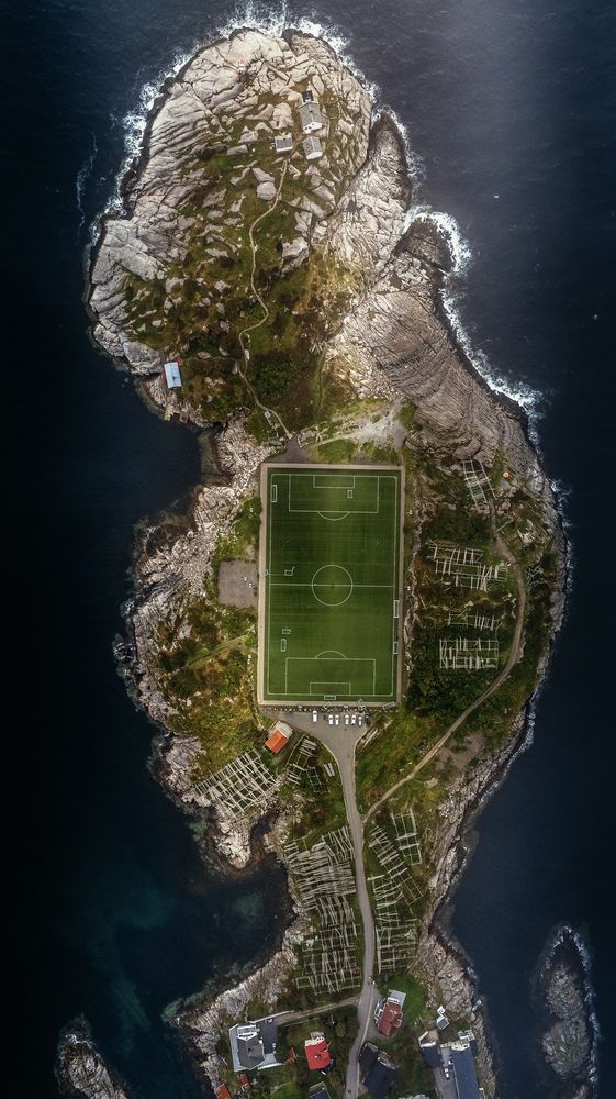 Photograph by Bjoern Hohler