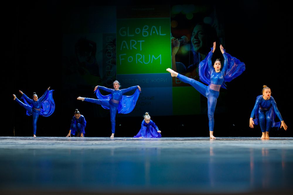 Фотография автора Анастасия Лившиц