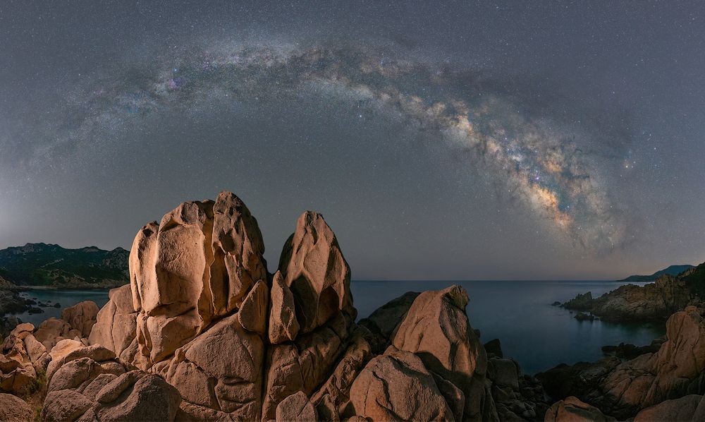 L\'Eco del Cosmo