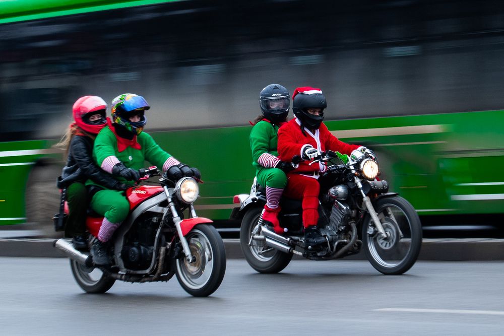 Speedy Santa