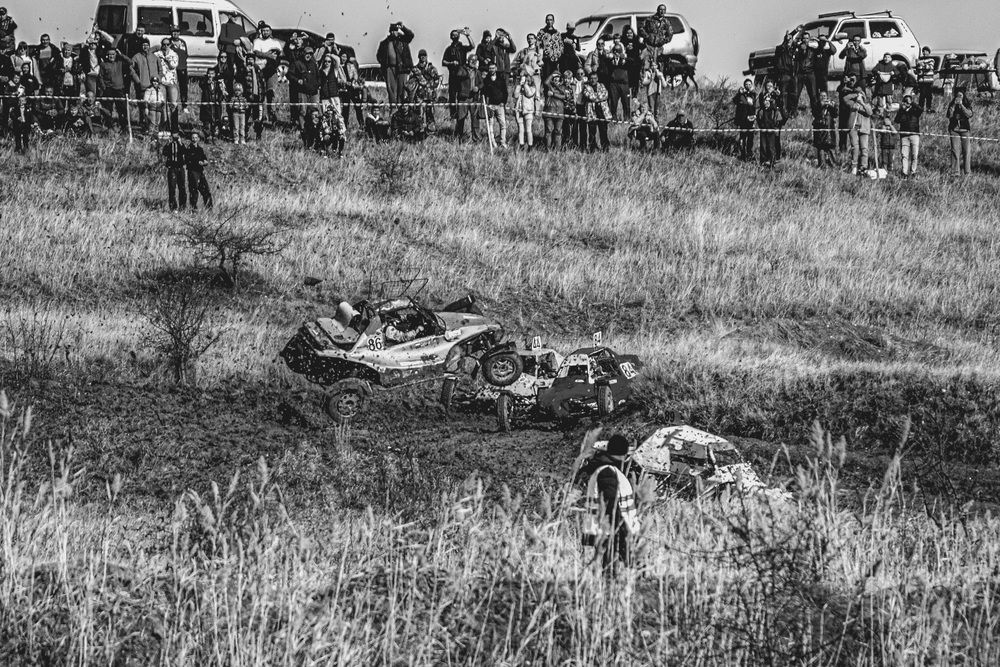 Фотография автора Олег Васильев