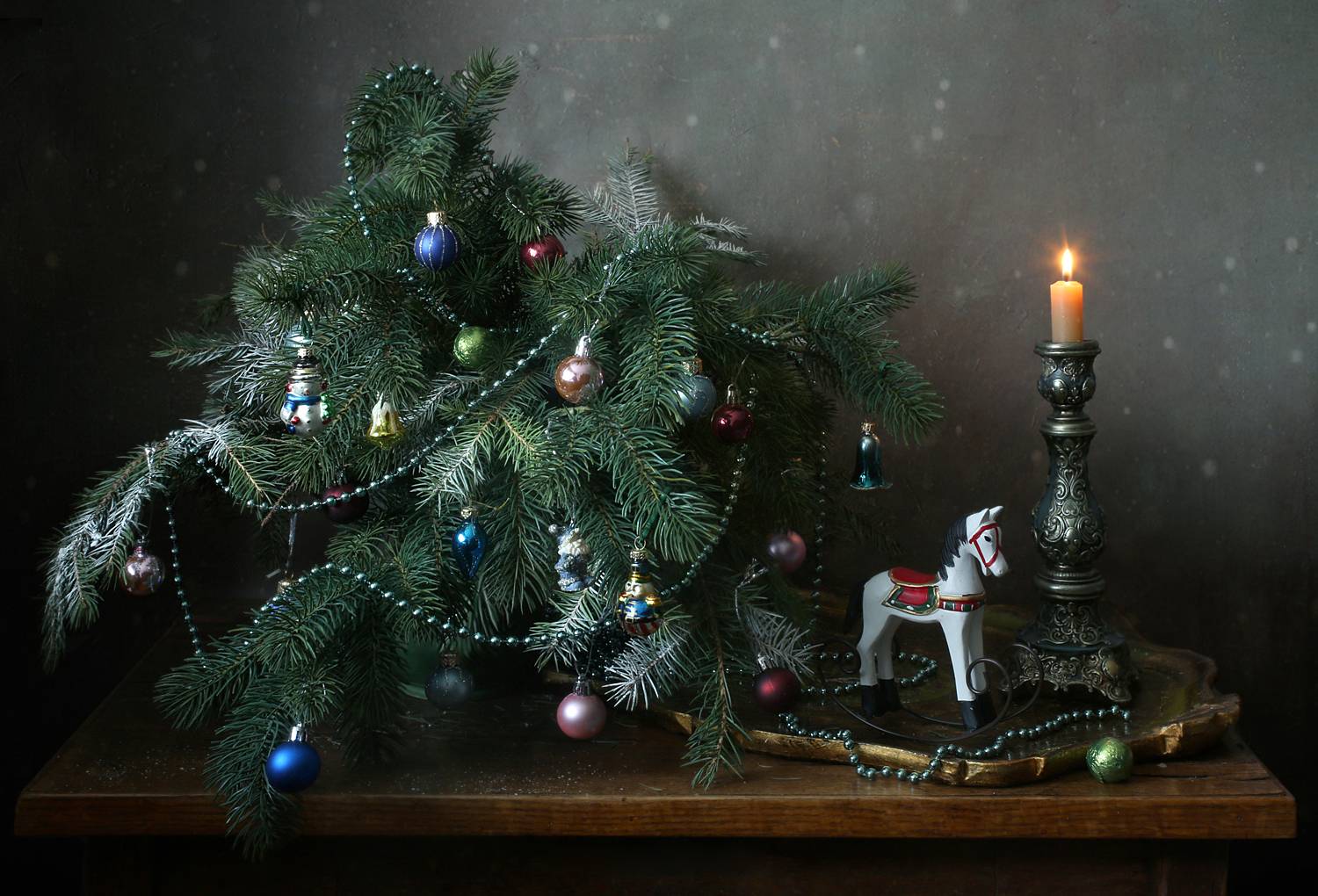 Праздничный натюрморт