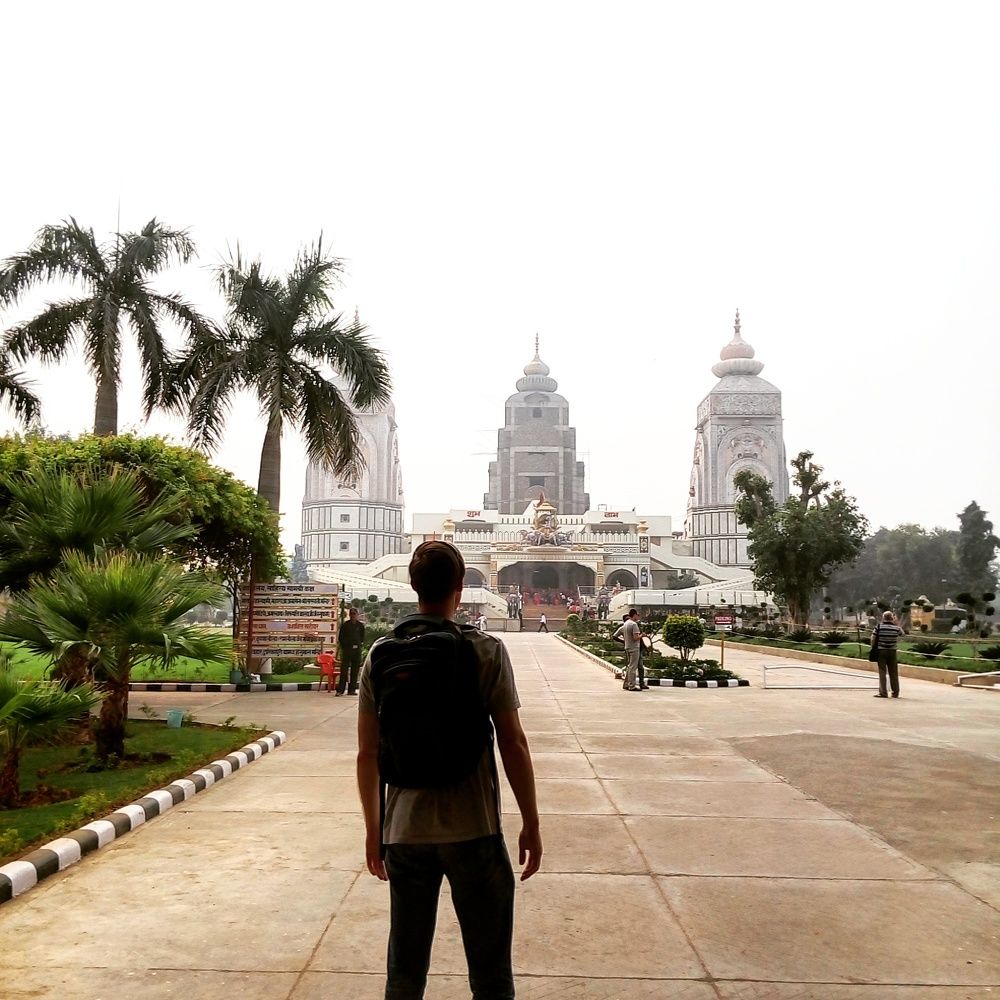 Храм в Агрохе, Индия.