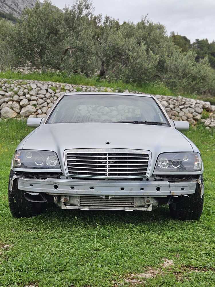 Photograph by Alena Urlic