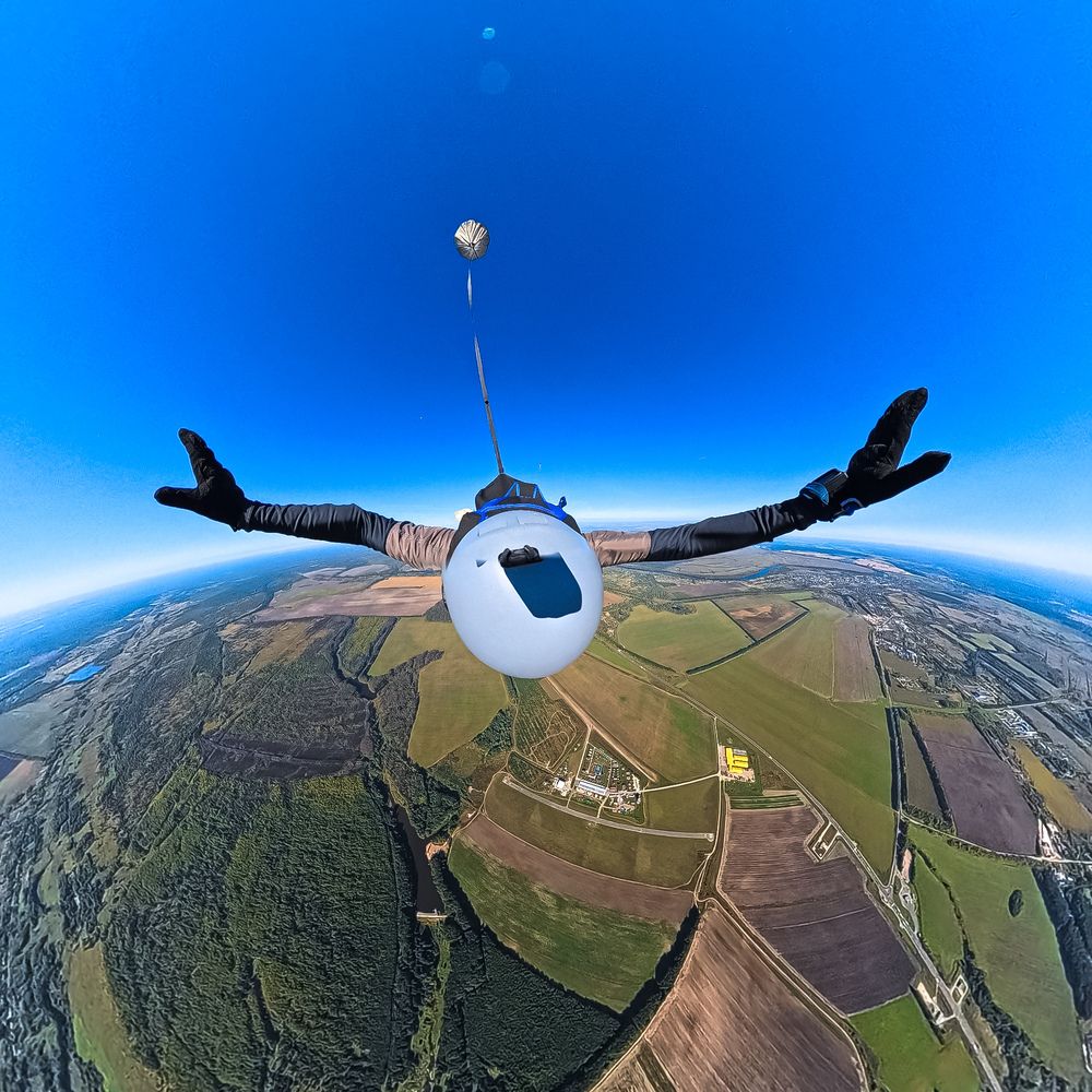 Фотография автора Андрей Груцинов