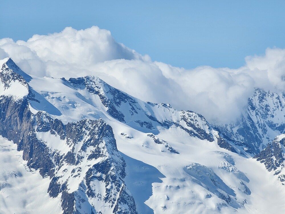Фотография автора Александр Ахоньков