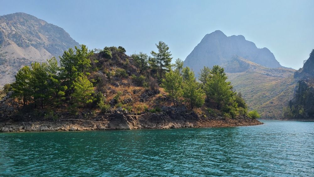 Одинокий островок // Lonely small island