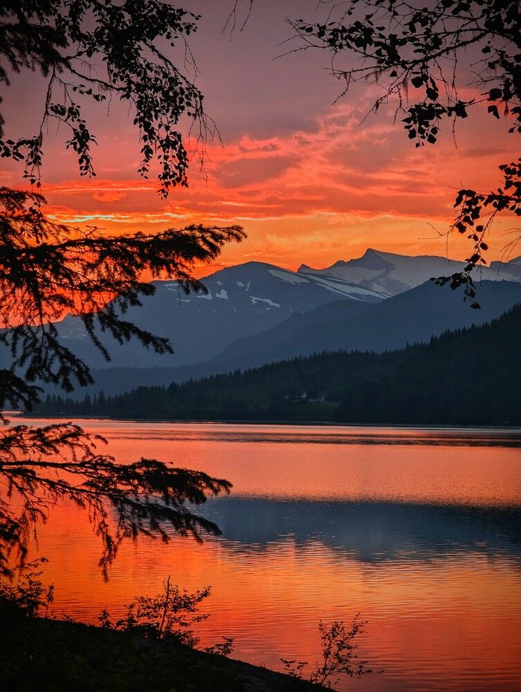 Photograph by Alexander Khmarau