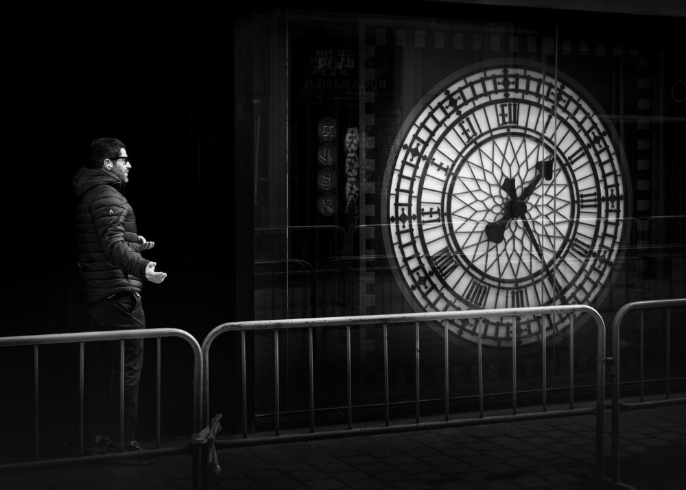 Facing Time