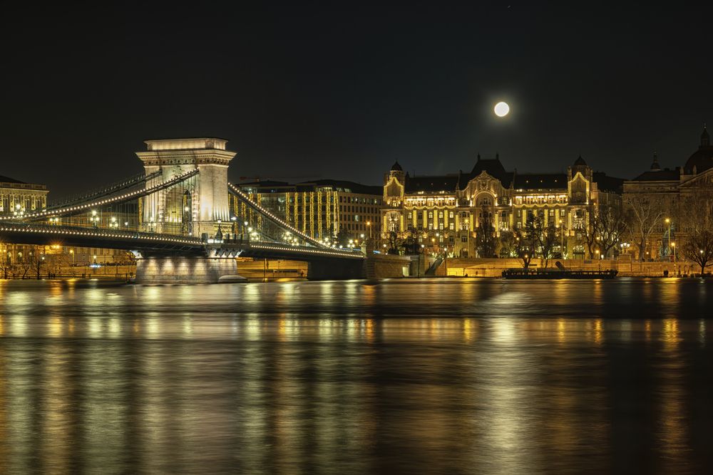 Фотография автора Zoltan Gelencser