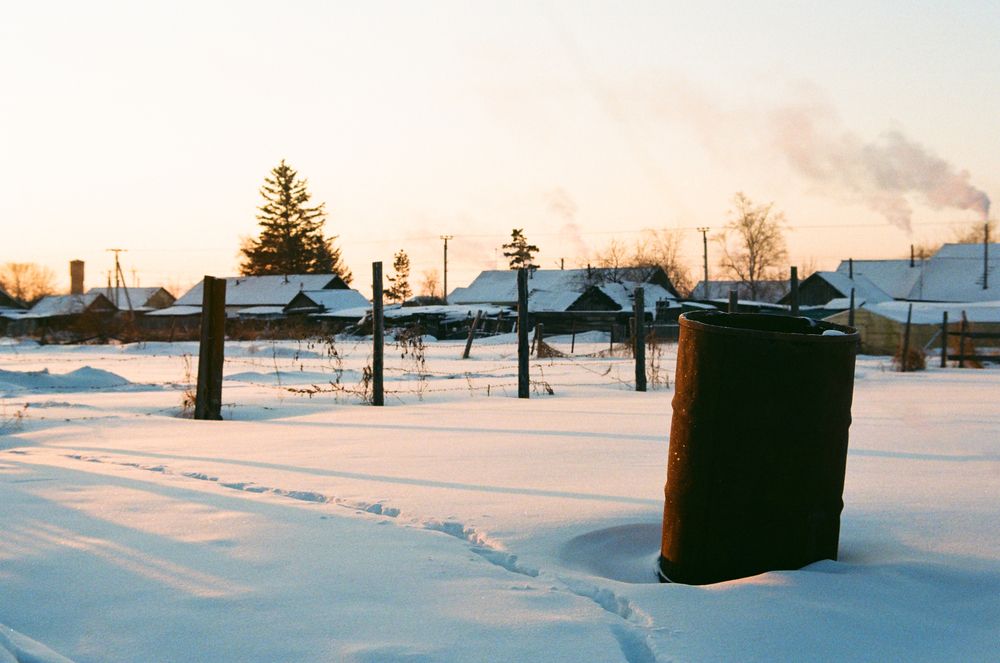 Photograph by Max Shtanko