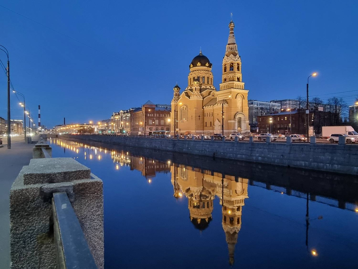 Вечерело