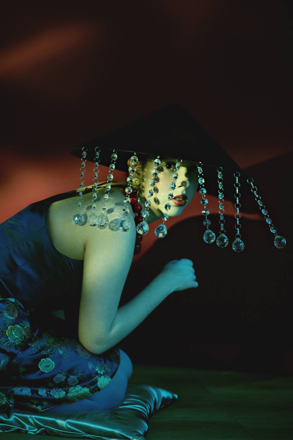 Хрусталь и Красный Хрусталь и Красный