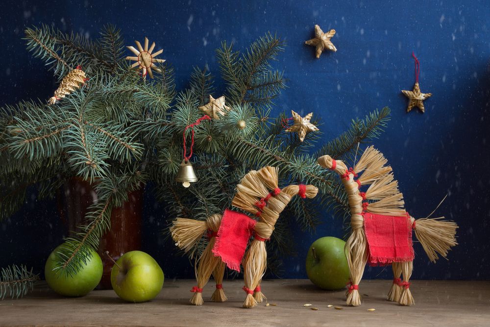 \"Кони в яблоках\". Год лошади