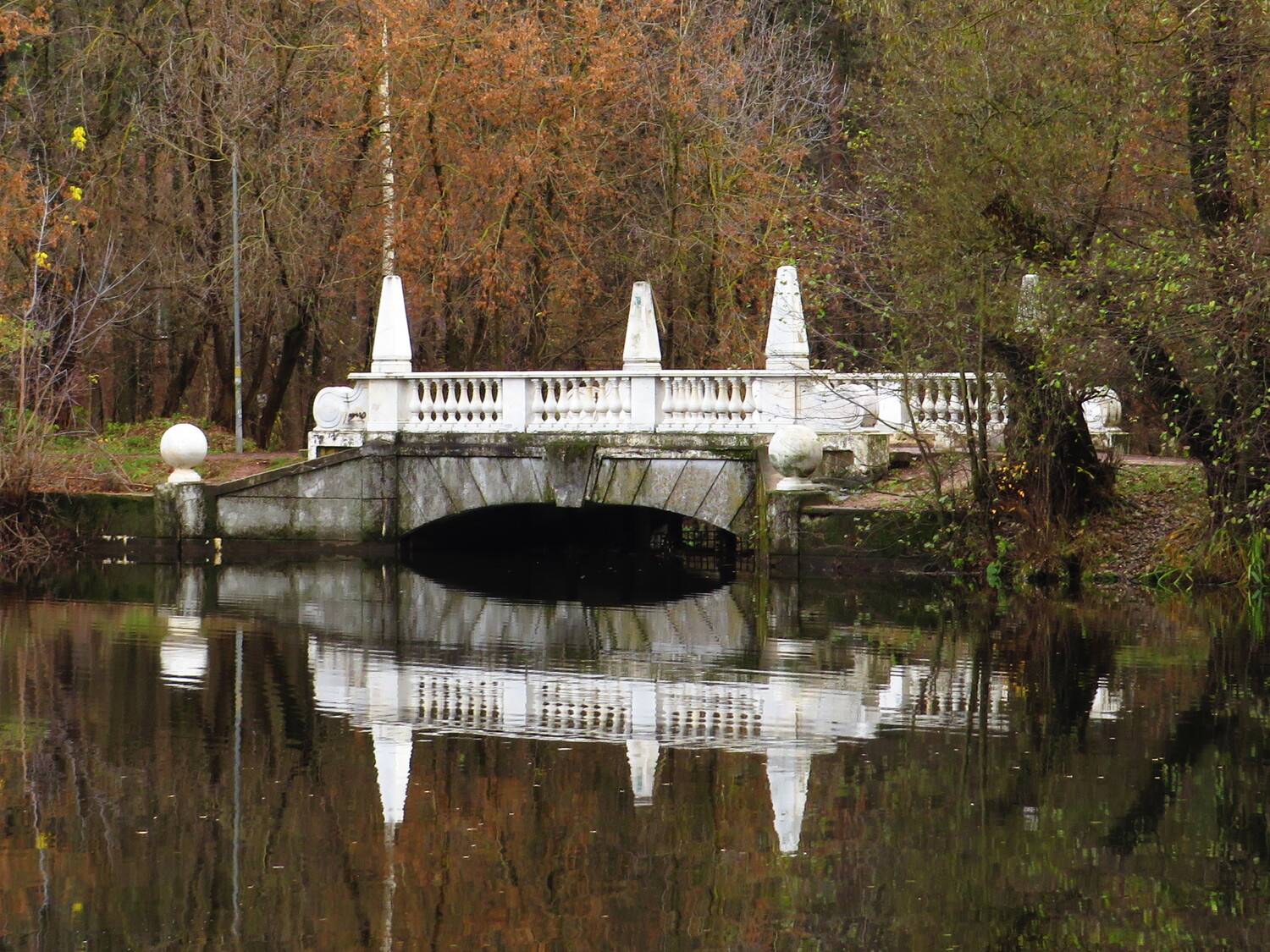 Мост с отражением