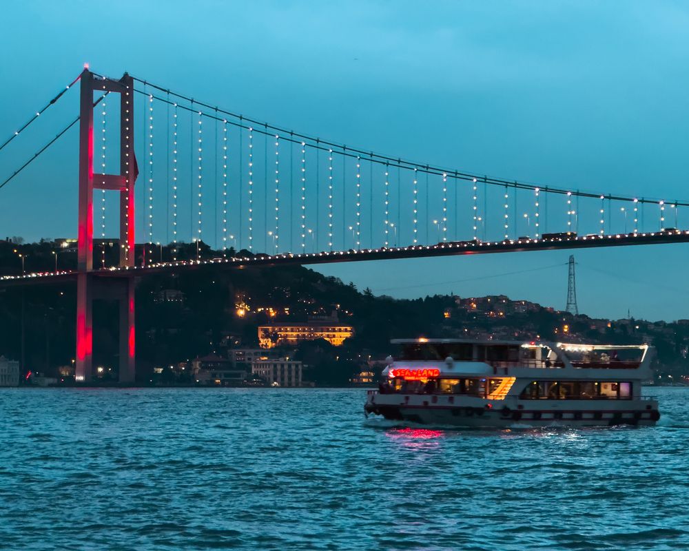 Фотография автора Lyuboslav Bochev