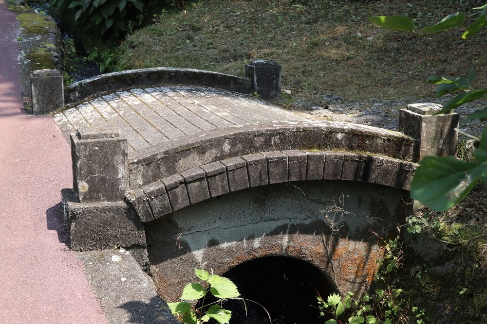 Photograph by Se Lena