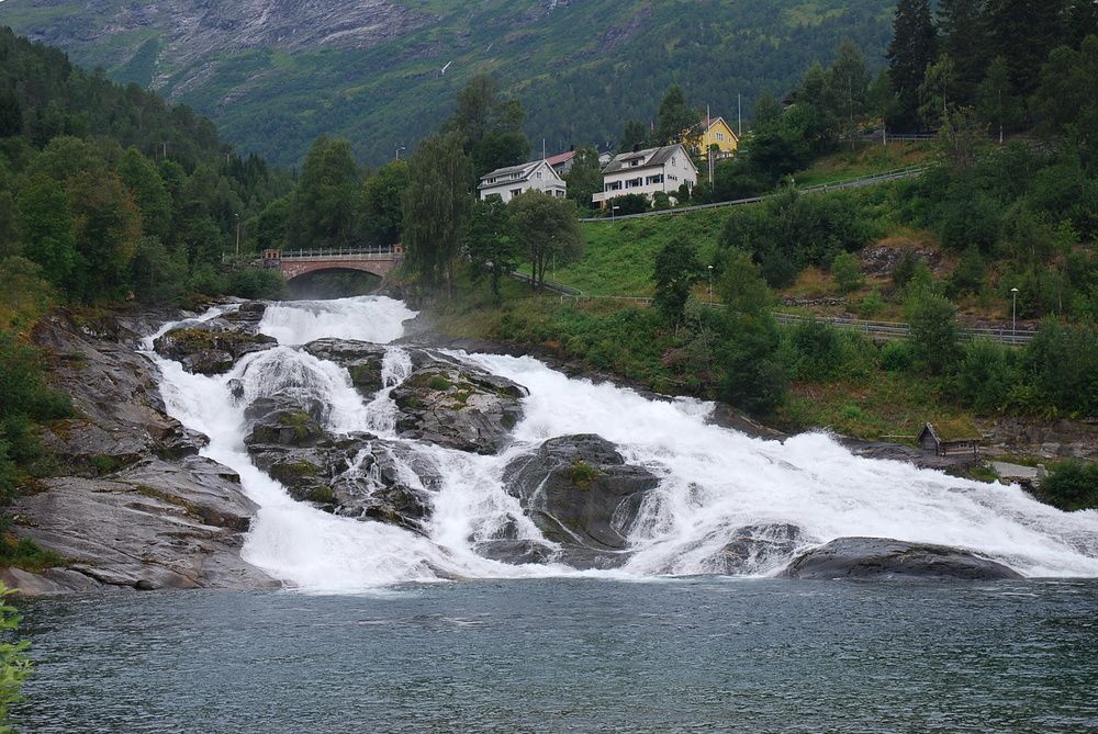 Фотография автора DMITRIY DULIN