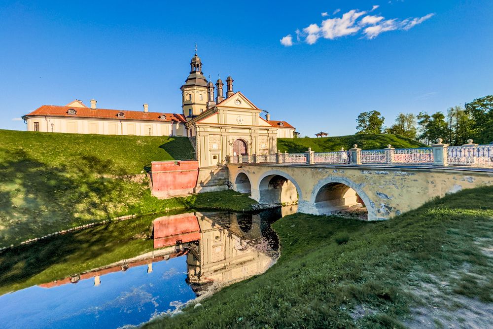 Фотография автора Олег Васильев