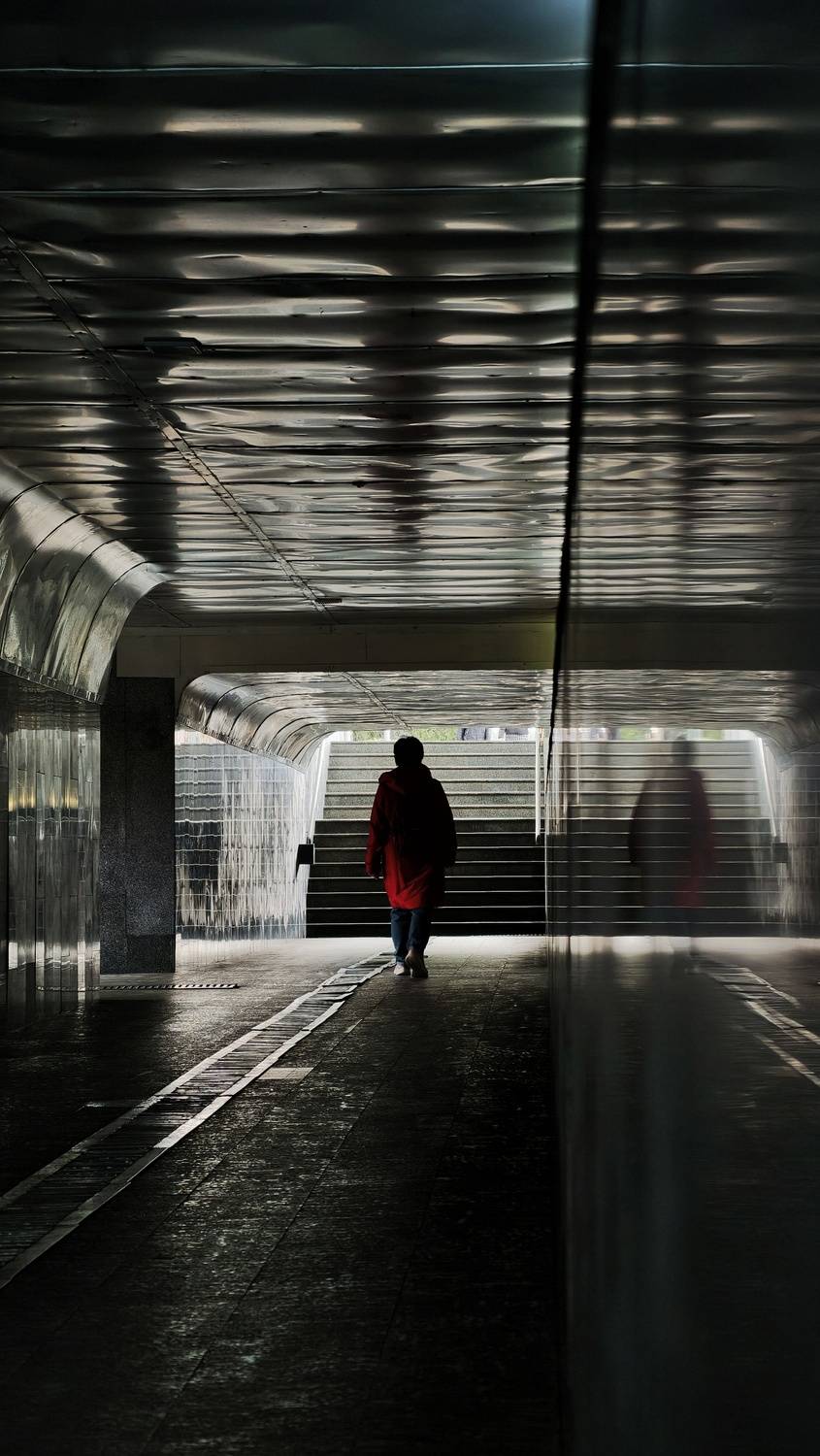 Движение двух миров