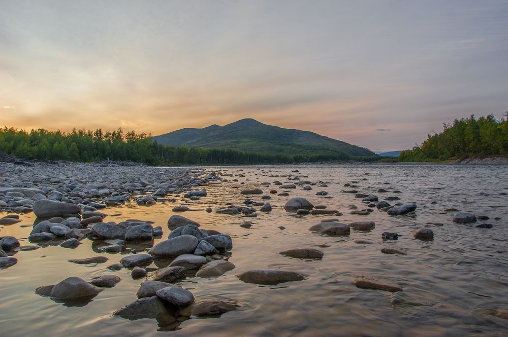 Вечер на золотом плёсе