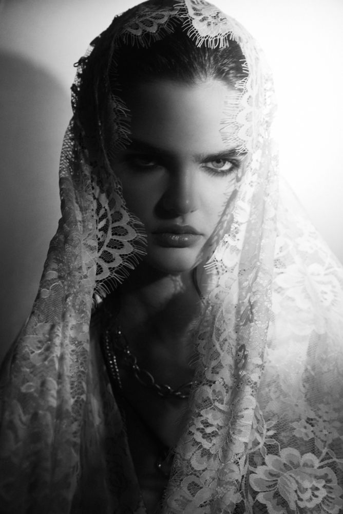 Photograph by Anna Tarabrina