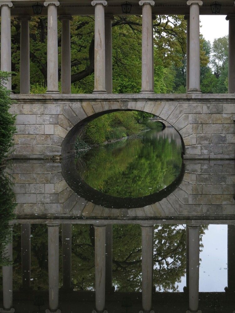 Симметрия / Symetria / Symmetry