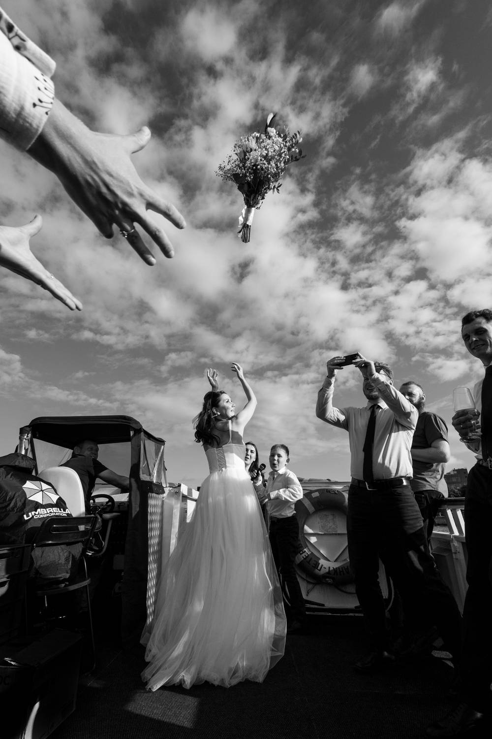 Photo #13240984