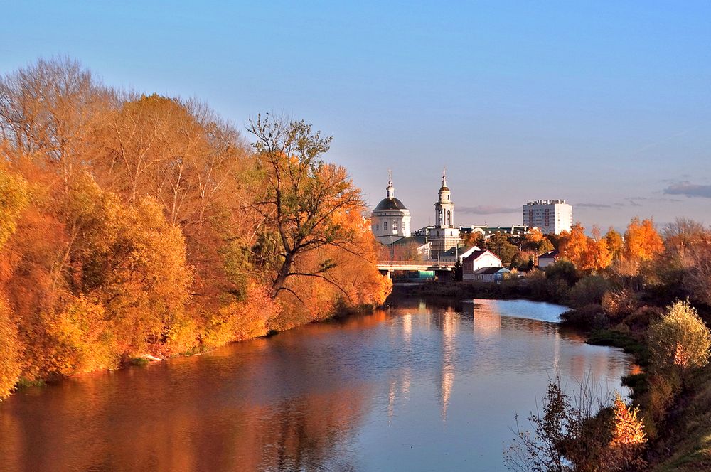 Орлик в красоте осени