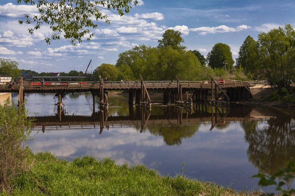 Мост через Уводь