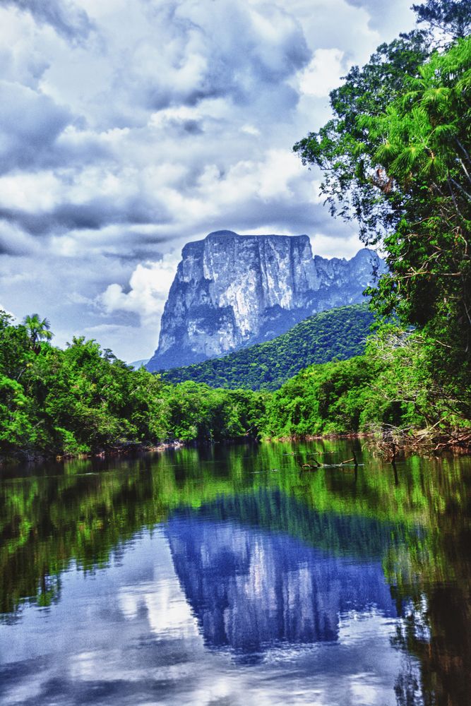 Photograph by Leonardo Rojas