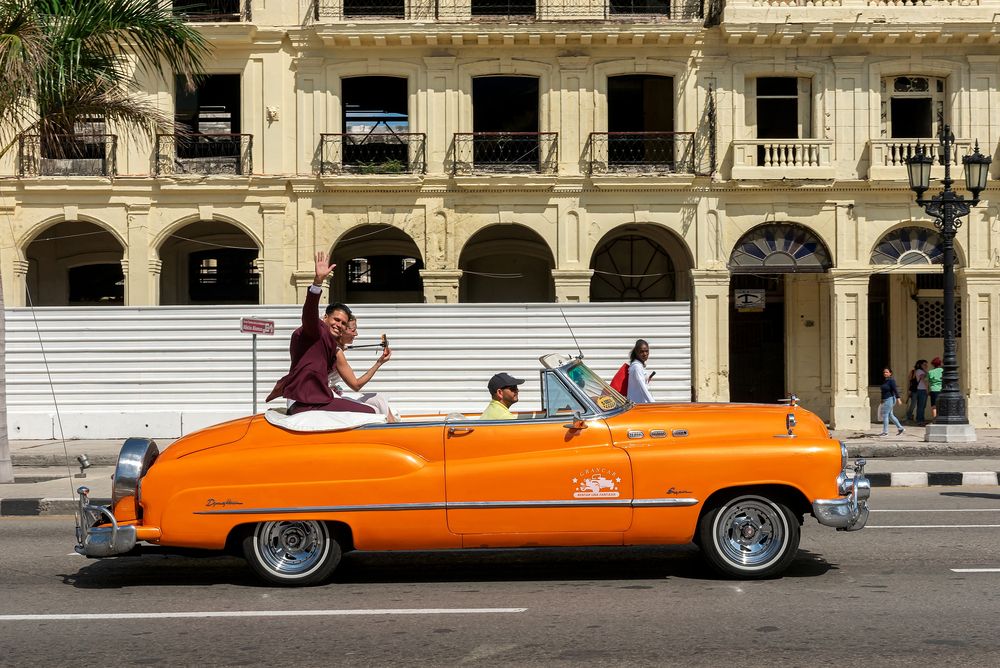 Cuba on Wheels/Куба на колёсах
