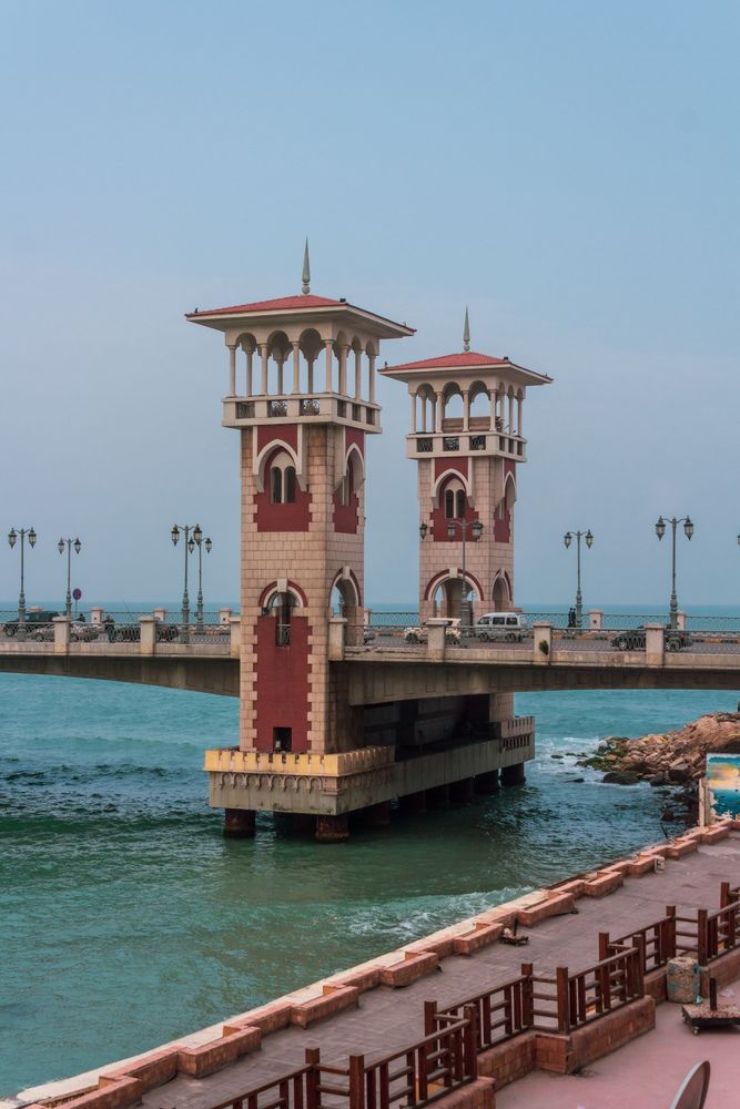 Фотография автора Денис Мартыновский